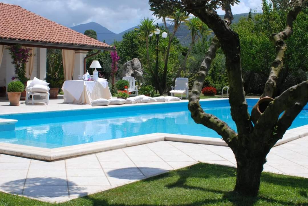 Villetta Blue Garden Sonnino ภายนอก รูปภาพ